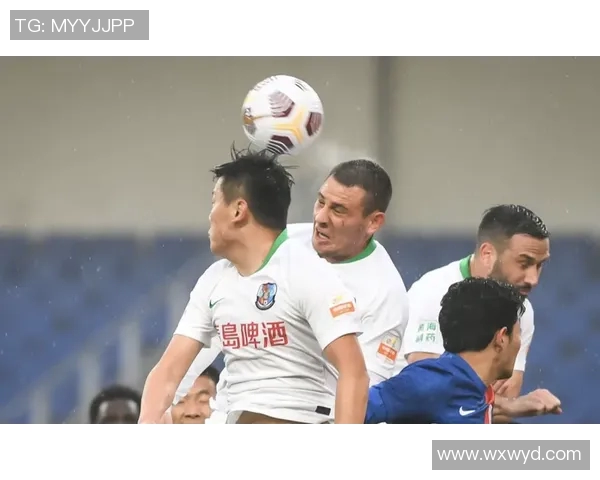 武汉排球队以95分领跑冠军赛积分榜争夺冠军的激烈竞争继续升温 武汉排球队以95分领跑冠军赛积分榜争夺冠军的激烈竞争继续升温