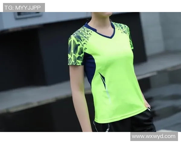网球装备选购指南:精选舒适时尚球衣推荐与搭配技巧 网球装备选购指南:精选舒适时尚球衣推荐与搭配技巧