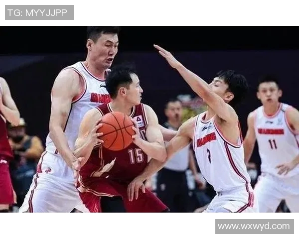 广州乒乓球队以69分领跑世界锦标赛积分榜展现强劲实力 广州乒乓球队以69分领跑世界锦标赛积分榜展现强劲实力